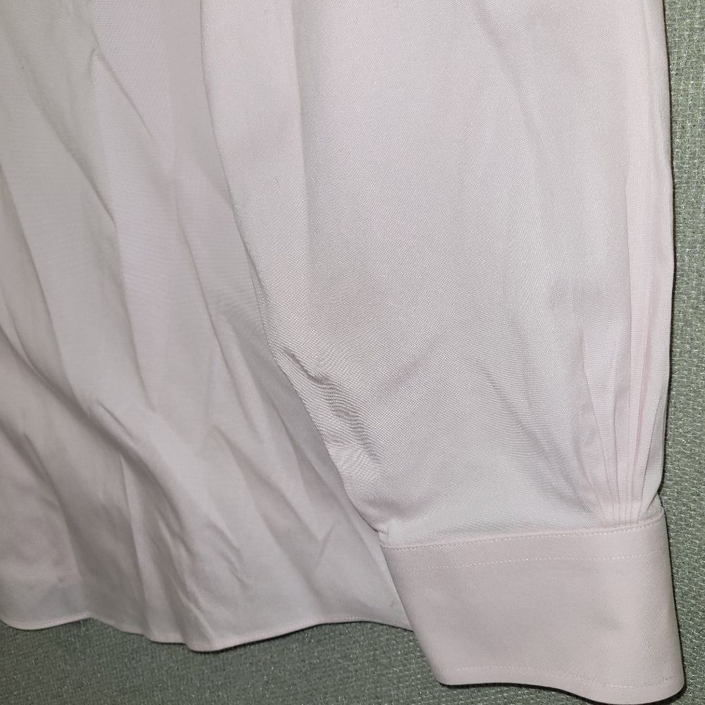 Brooks Brothers Size 16 1/2 - 35 Light Pink Regent Fit Dress Shirt - Picture 4 of 5